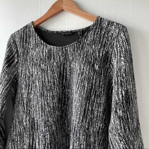 H by Halston bell sleeve top - Picture 3 of 8